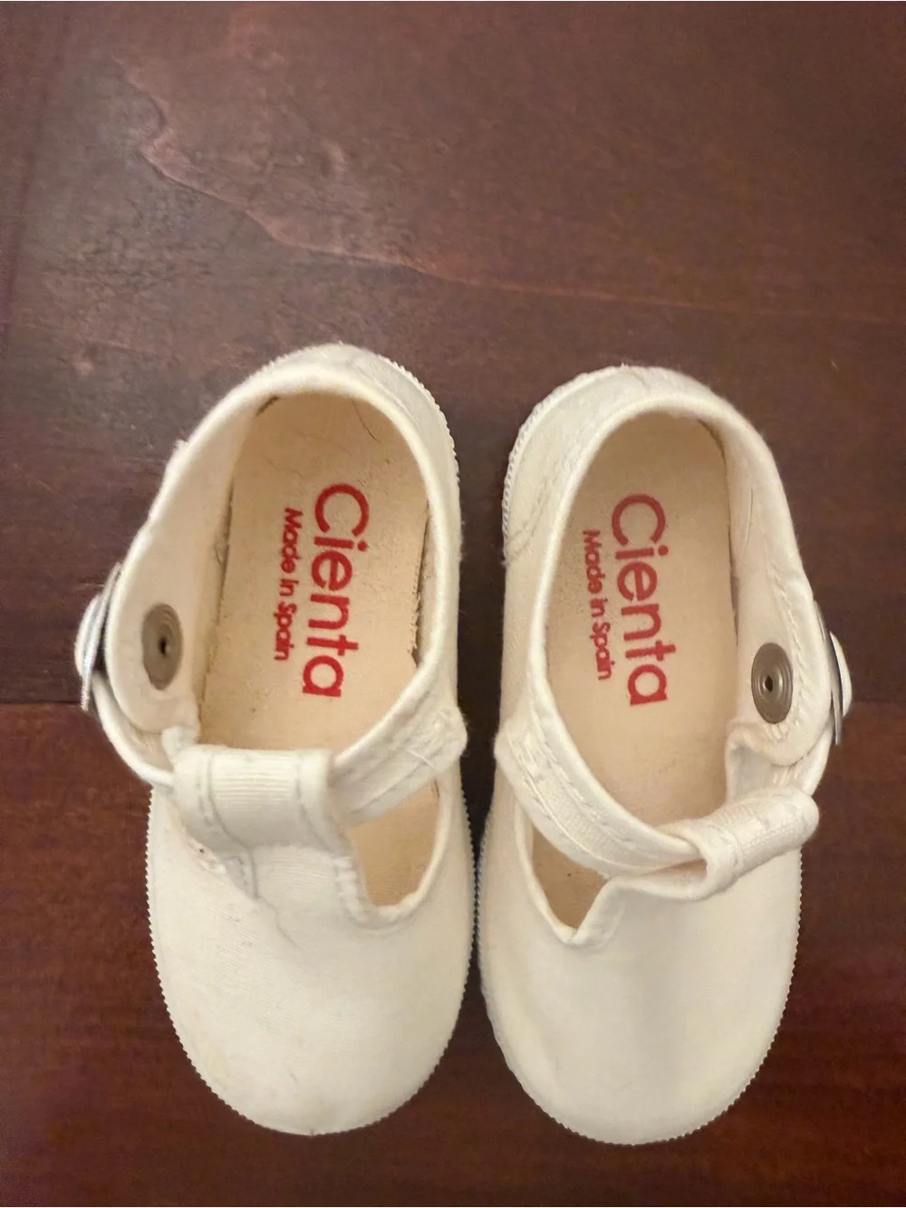 Cienta classic white